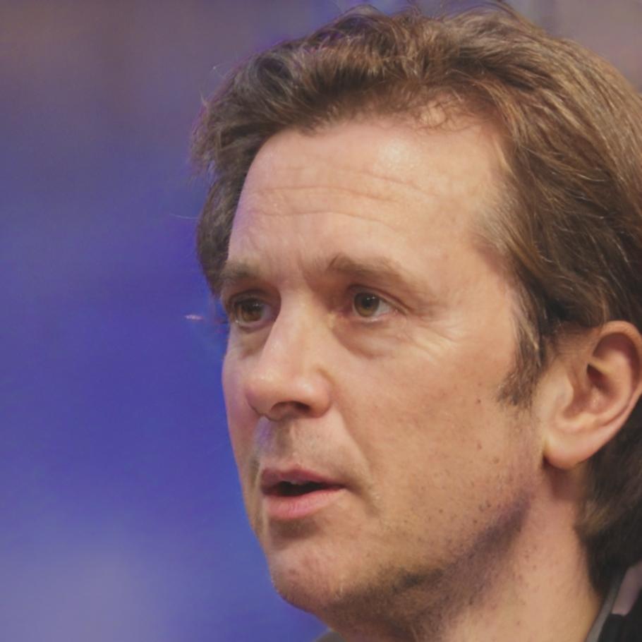Portrait de Léonard Mercier, formateur en gestion financière par tableur